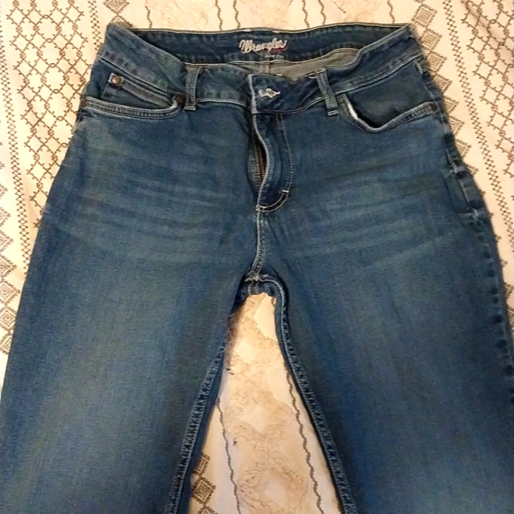 Wrangler Bootcut size 13×34